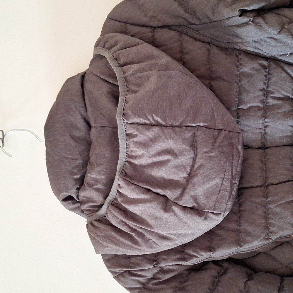 MICHAEL KORS Down Coat - Excellent Used Condition - Picture 7 of 9